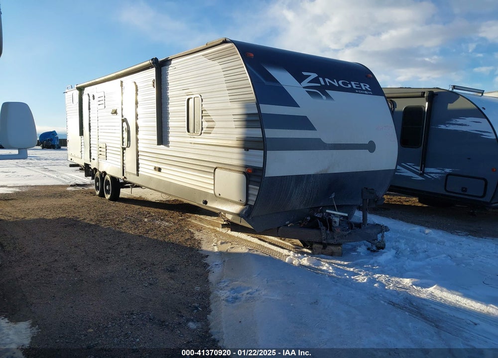 2021 CROSSROADS ZINGER VIN: 4YDT33125MS372513