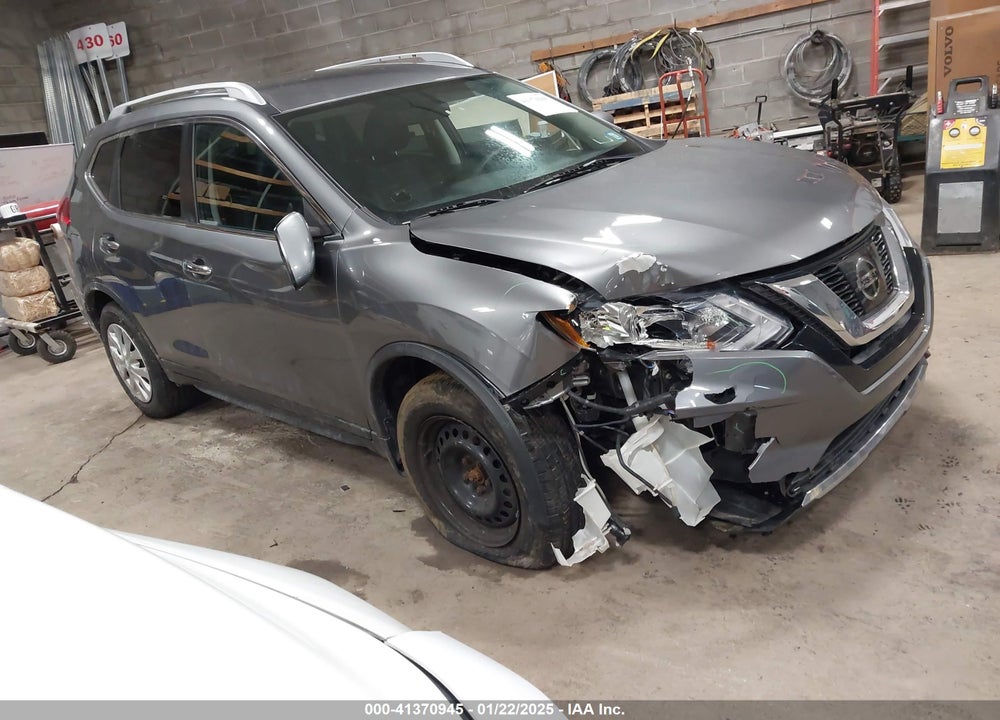 2017 NISSAN ROGUE S VIN: KNMAT2MV5HP571791