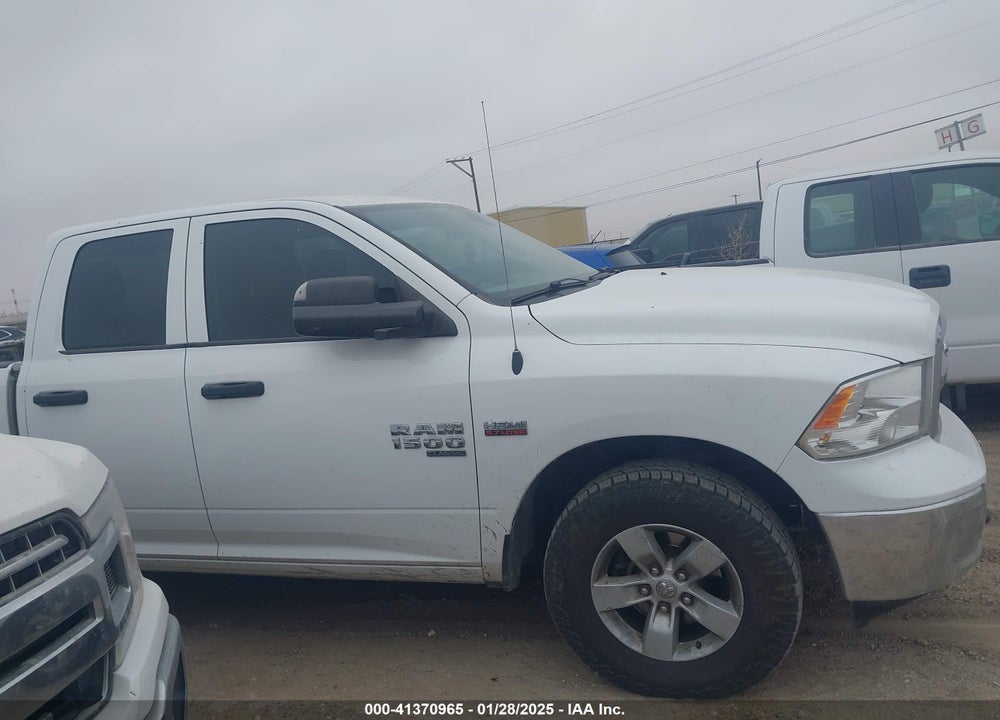 2019 RAM 1500 CLASSIC VIN: 1C6RR7FTXKS553633