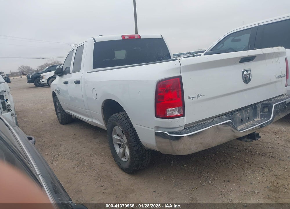 2019 RAM 1500 CLASSIC VIN: 1C6RR7FTXKS553633
