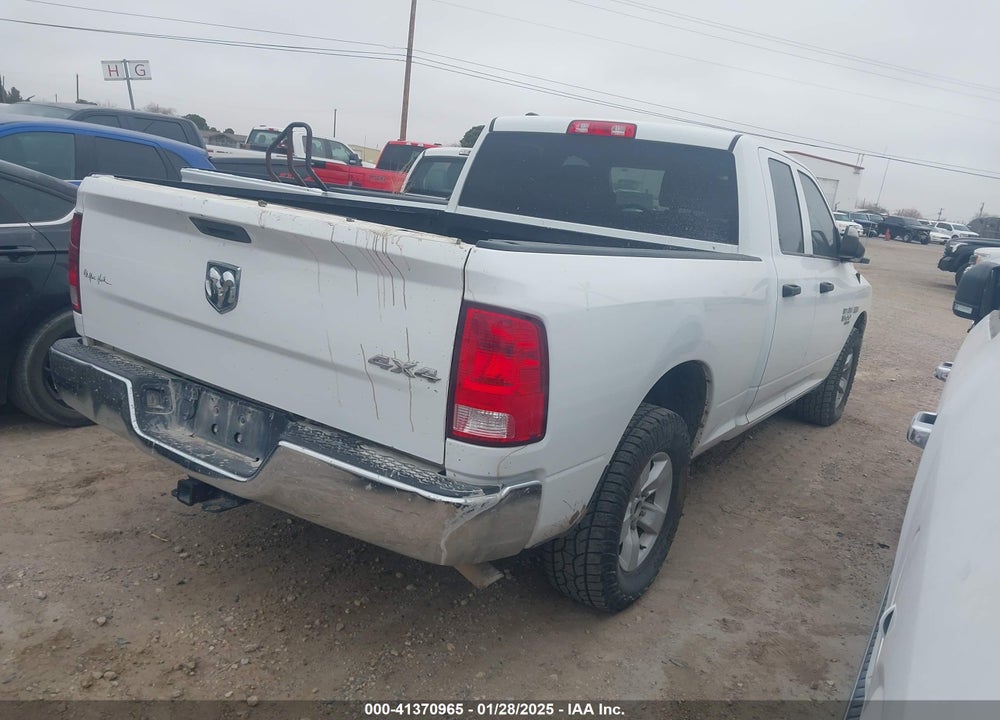 2019 RAM 1500 CLASSIC VIN: 1C6RR7FTXKS553633