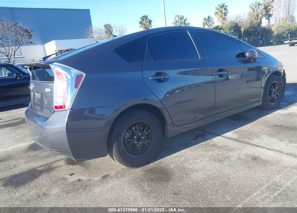 2015 TOYOTA PRIUS VIN: JTDKN3DU2F0473951