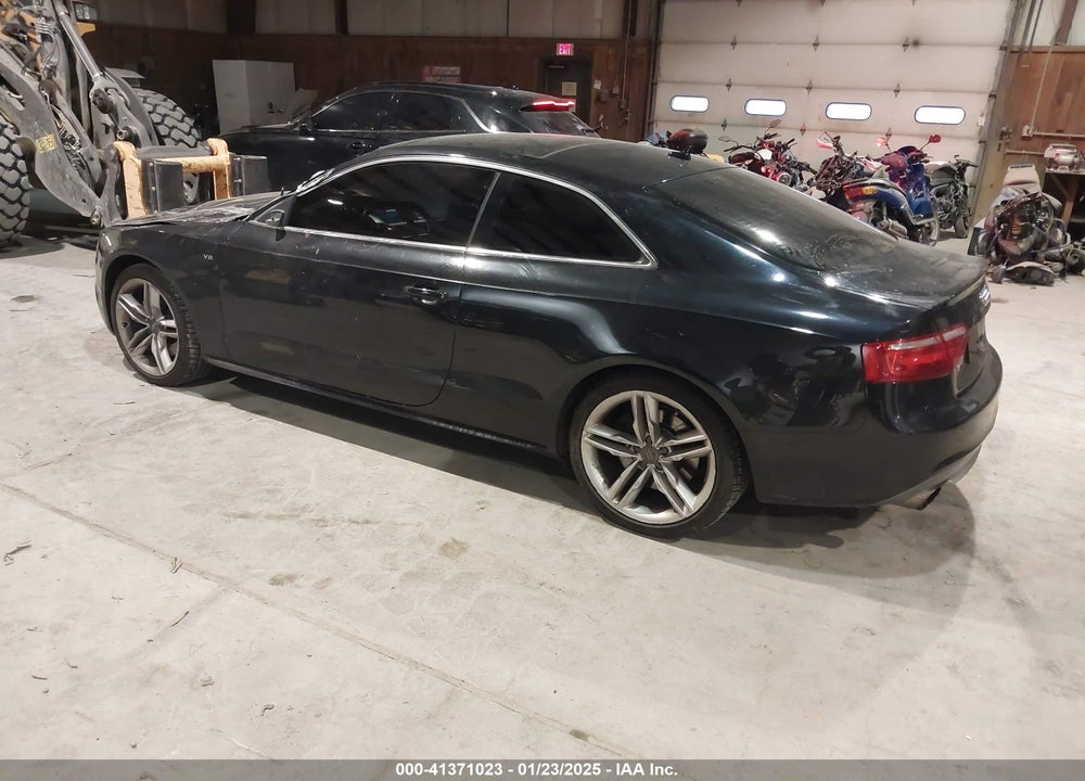 2008 AUDI S5 VIN: WAURV78T18A011012