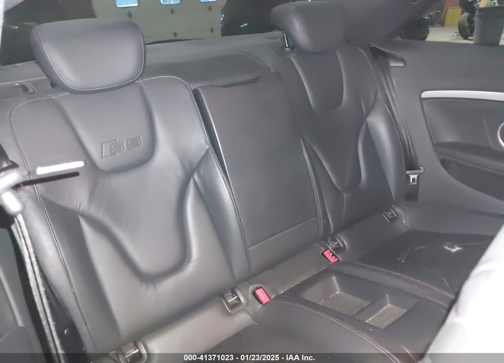 2008 AUDI S5 VIN: WAURV78T18A011012