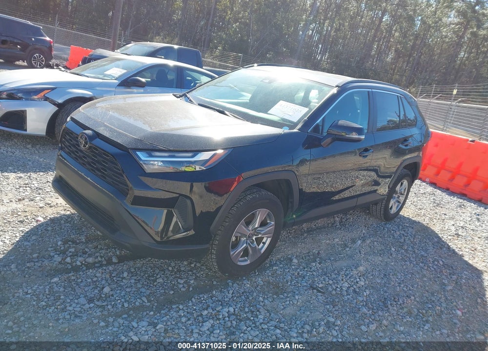 2022 TOYOTA RAV4 XLE VIN: 2T3P1RFV4NW298218