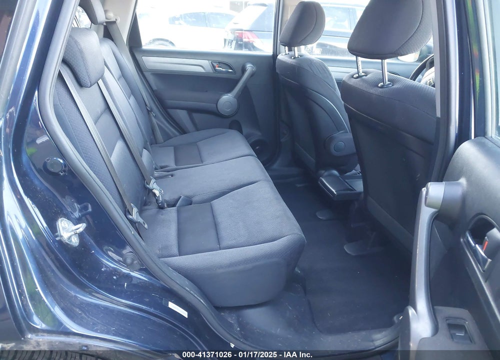 2008 HONDA CR-V LX VIN: JHLRE38318C030601