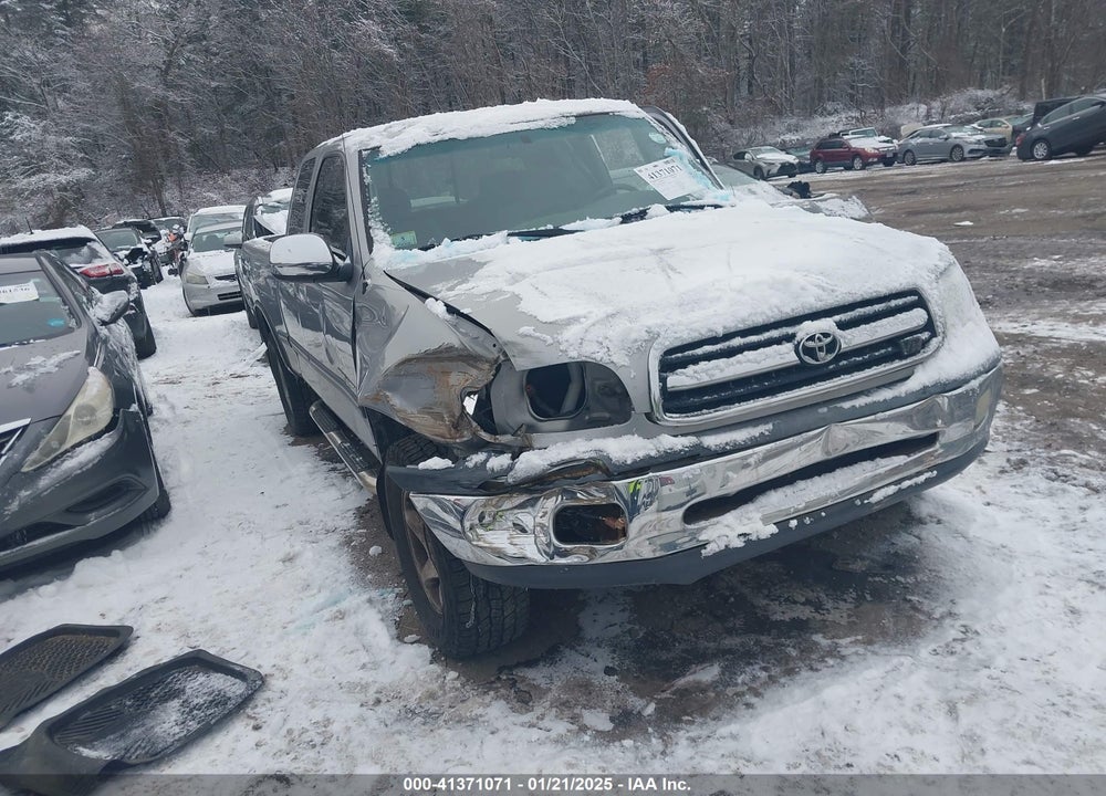 2002 TOYOTA TUNDRA SR5 V8 VIN: 5TBBT44182S302560