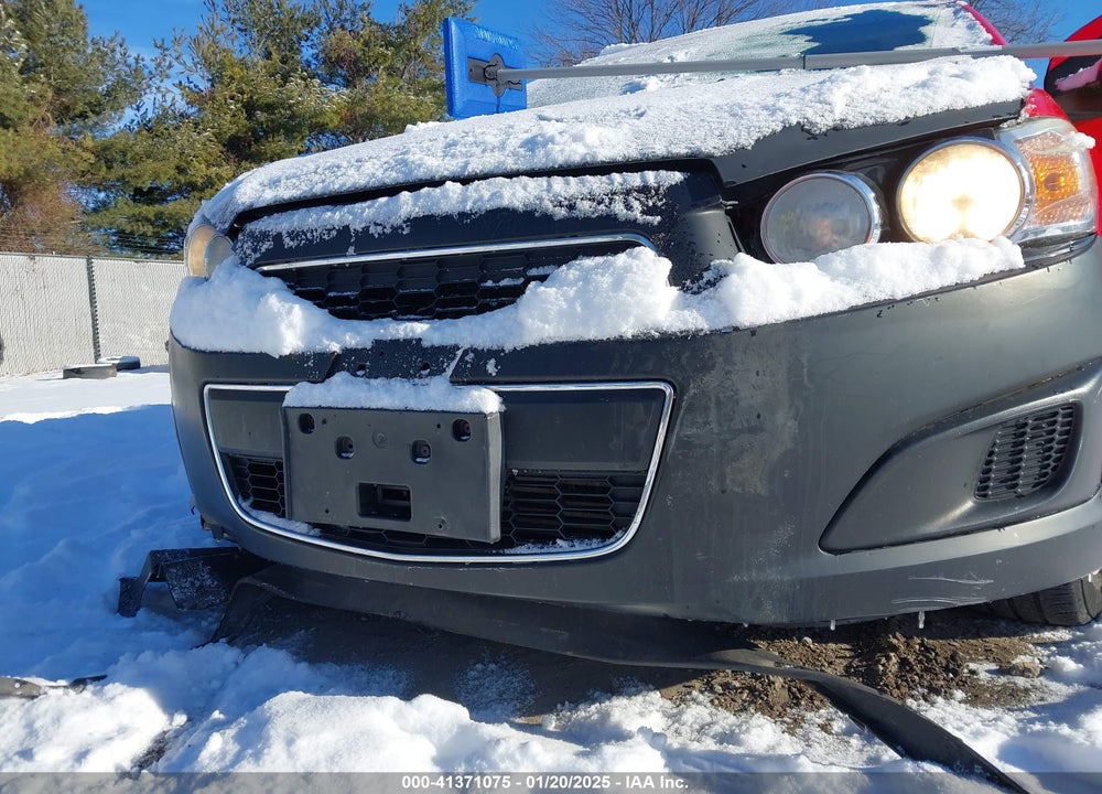 2015 CHEVROLET SONIC VIN: 1G1JC6SB9F4220485