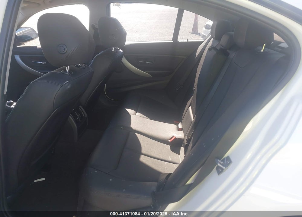 2013 BMW 320I VIN: WBA3B1C52DK129529