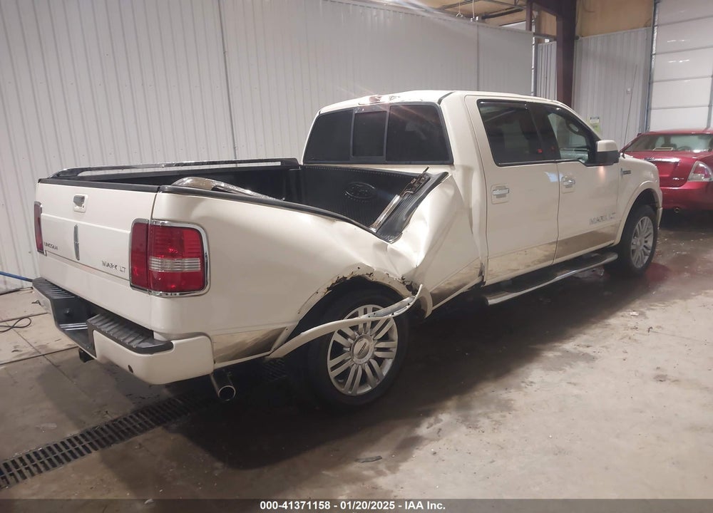 2008 LINCOLN MARK LT VIN: 5LTPW18578FJ01142