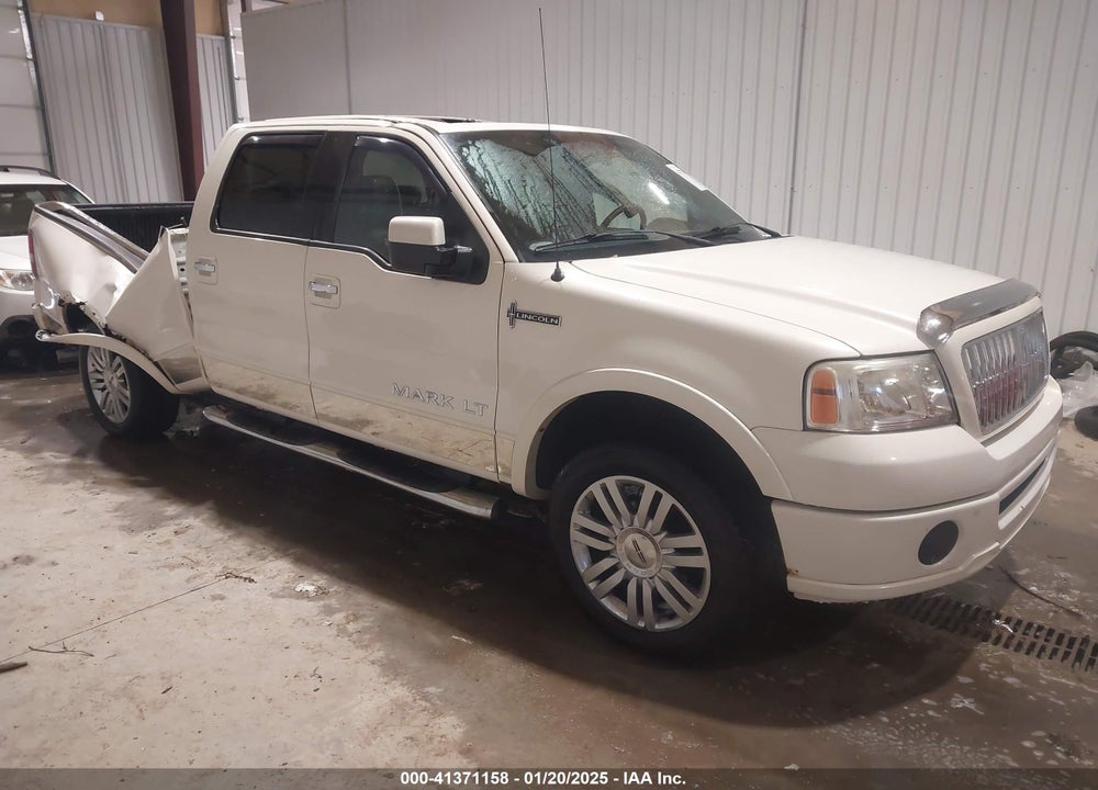 2008 LINCOLN MARK LT VIN: 5LTPW18578FJ01142
