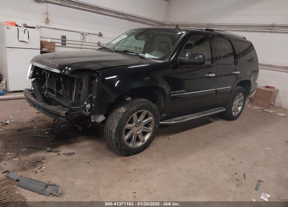 2007 GMC YUKON VIN: 1GKFK63837J129674