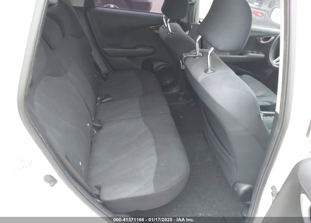 2009 HONDA FIT SPORT VIN: JHMGE88489S012211