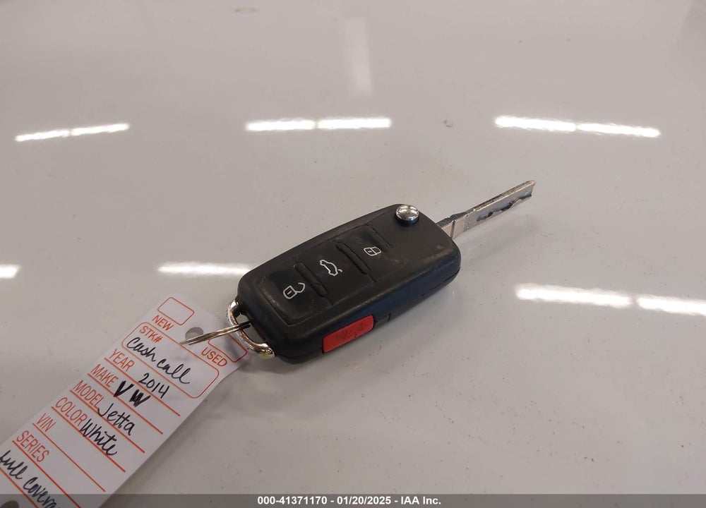 2014 VOLKSWAGEN JETTA VIN: 3VWD17AJ8EM336253