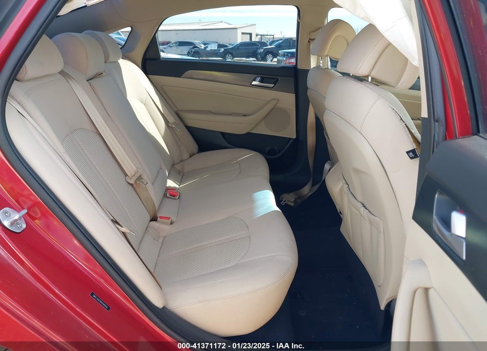 2017 HYUNDAI SONATA VIN: 5NPE34AF8HH449559