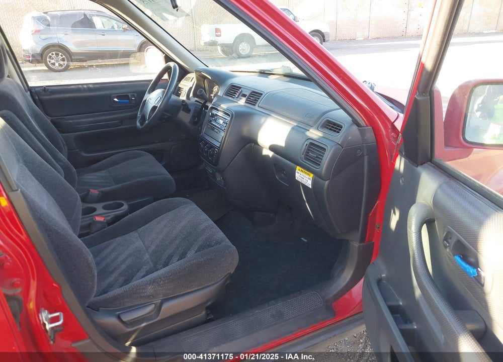1999 HONDA CR-V EX VIN: JHLRD1861XC067857