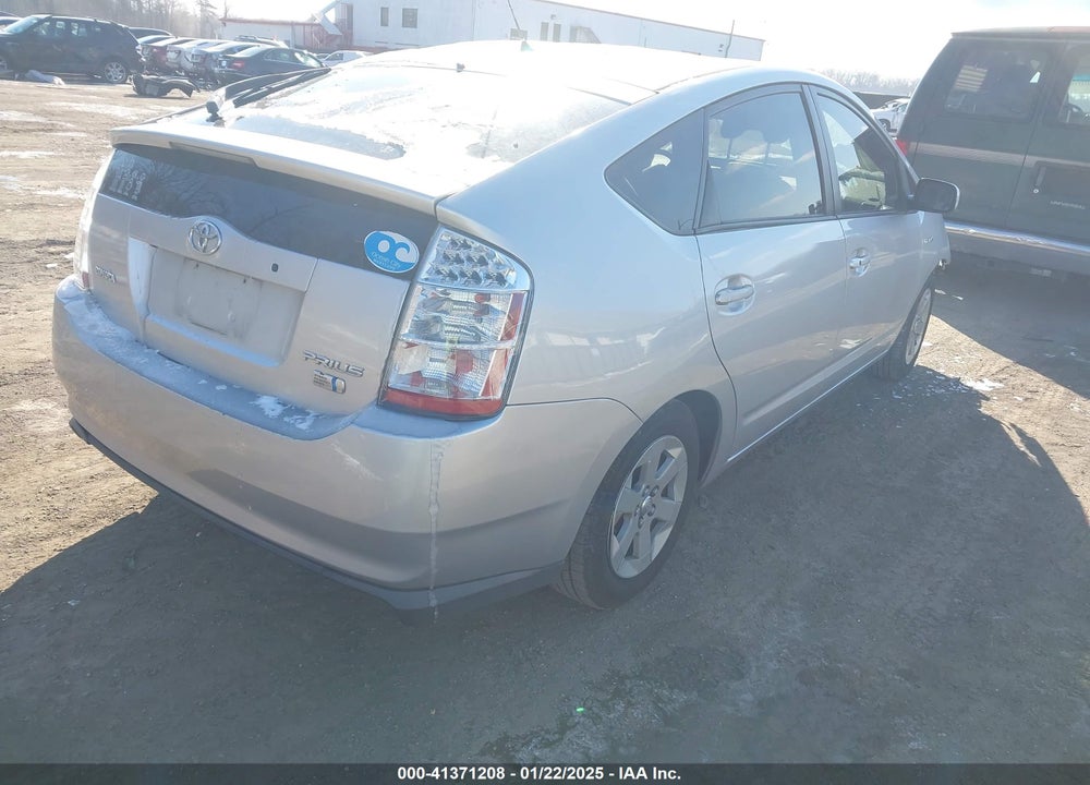 2007 TOYOTA PRIUS VIN: JTDKB20U577579778