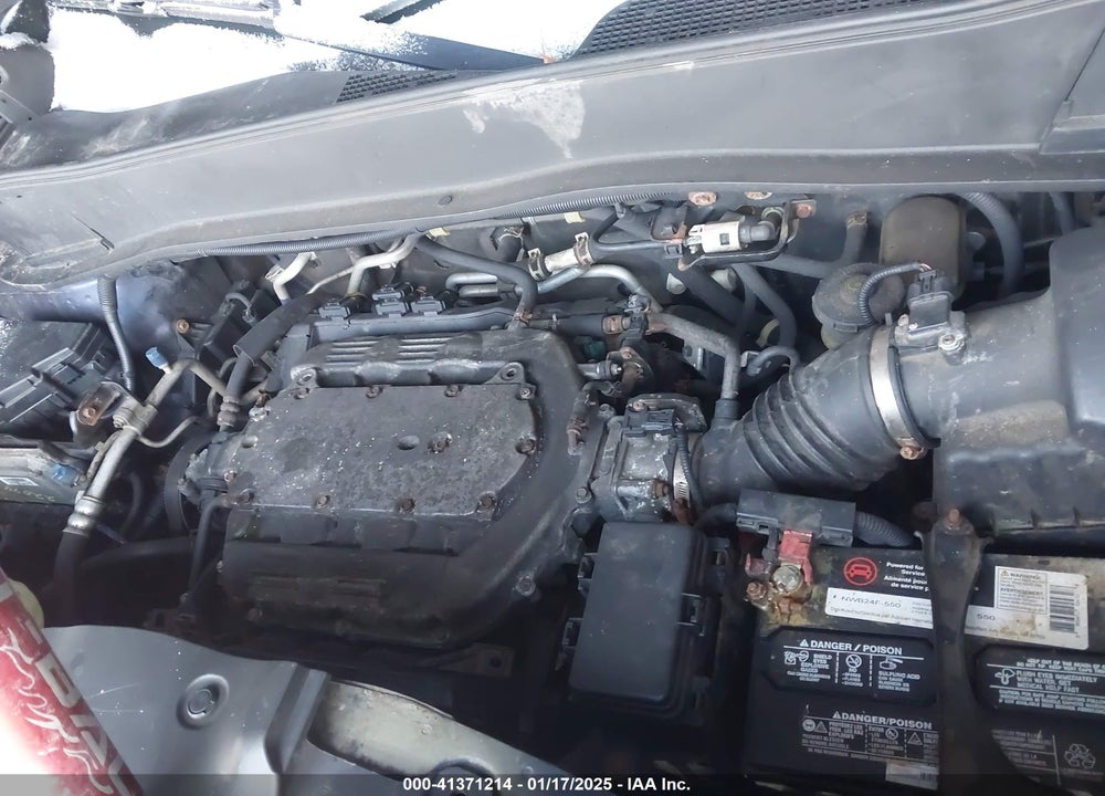 2014 HONDA PILOT LX VIN: 5FNYF4H23EB008018