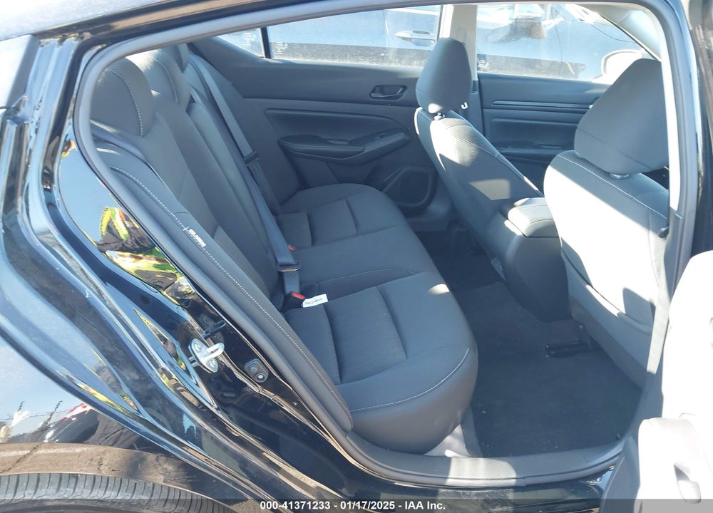 2024 NISSAN ALTIMA SV FWD VIN: 1N4BL4DV1RN383210