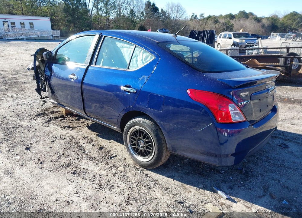 2018 NISSAN VERSA 1.6 SV VIN: 3N1CN7AP3JL877883
