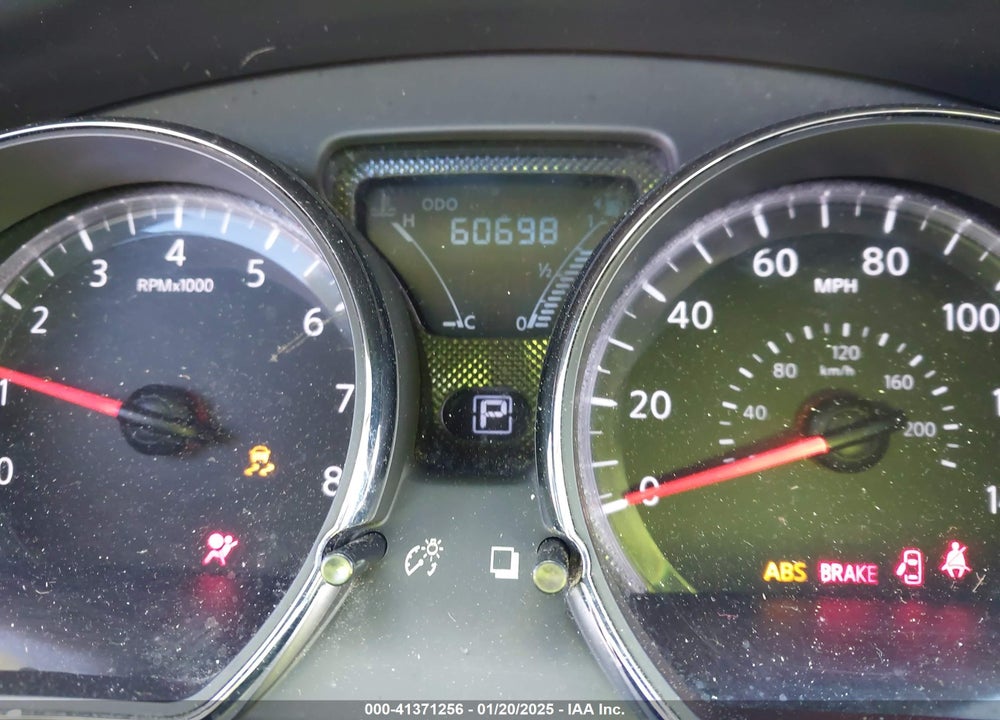 2018 NISSAN VERSA 1.6 SV VIN: 3N1CN7AP3JL877883