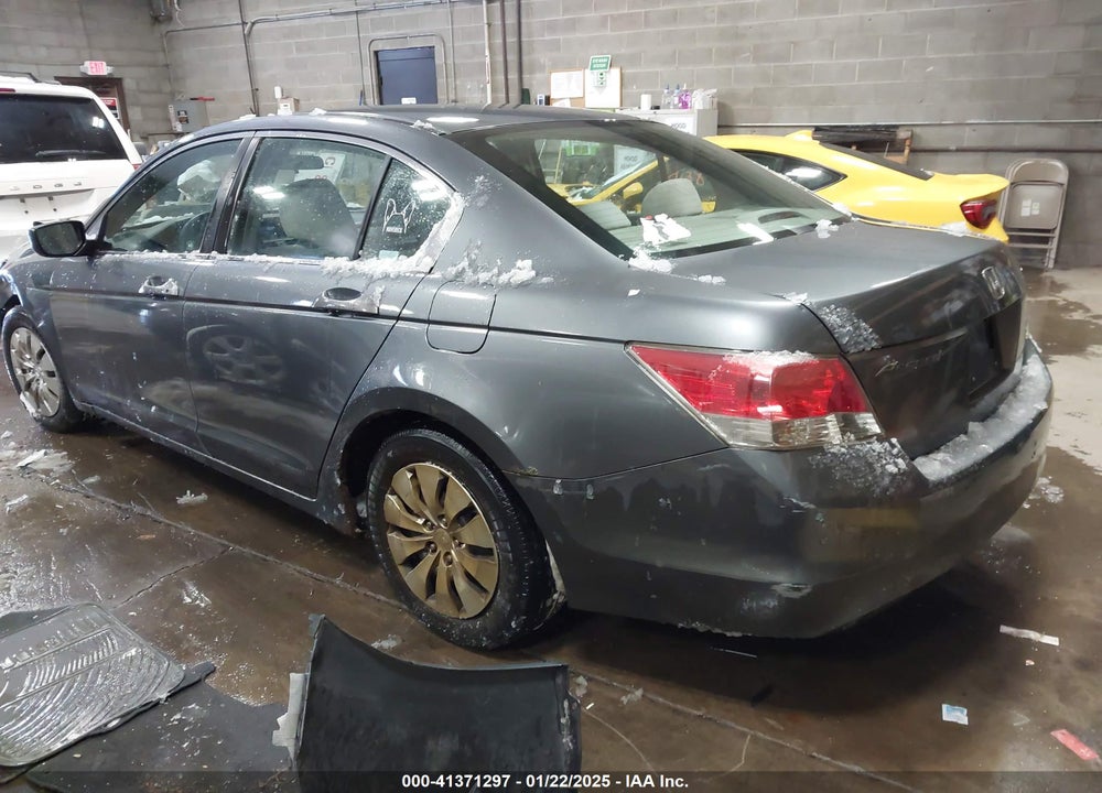 2008 HONDA ACCORD 2.4 LX VIN: 1HGCP26378A083021