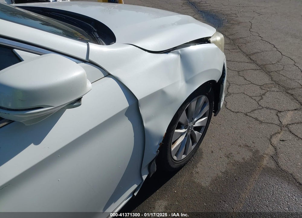 2013 HONDA ACCORD EX-L V-6 VIN: 1HGCR3F84DA007309
