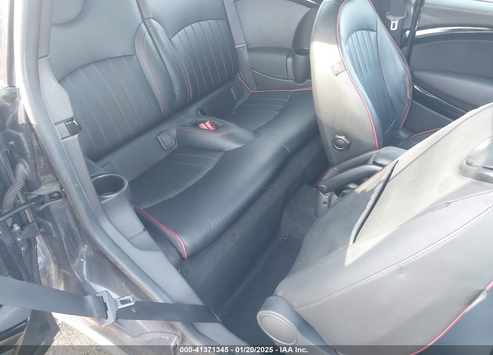 2012 MINI COOPER S CLUBMAN VIN: WMWZG3C56CTY31790