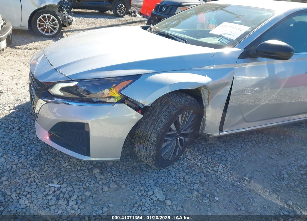 2024 NISSAN ALTIMA SV FWD VIN: 1N4BL4DV0RN375471