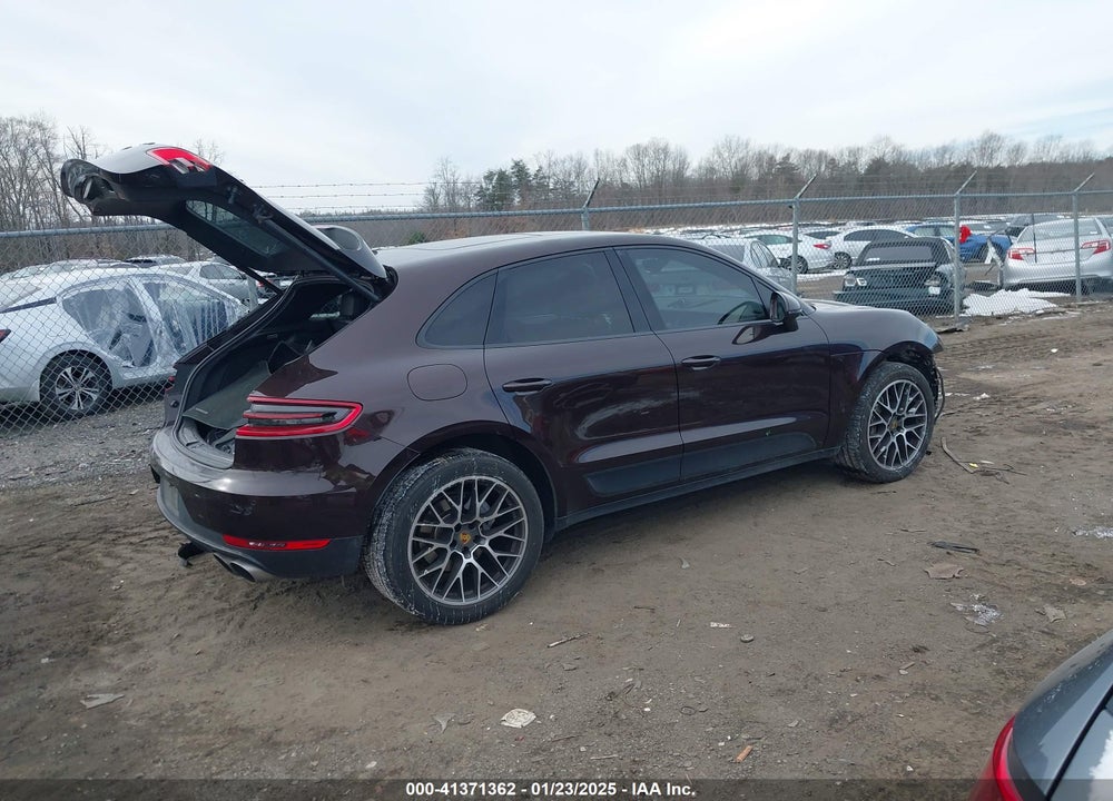 2015 PORSCHE MACAN S VIN: WP1AB2A5XFLB50305