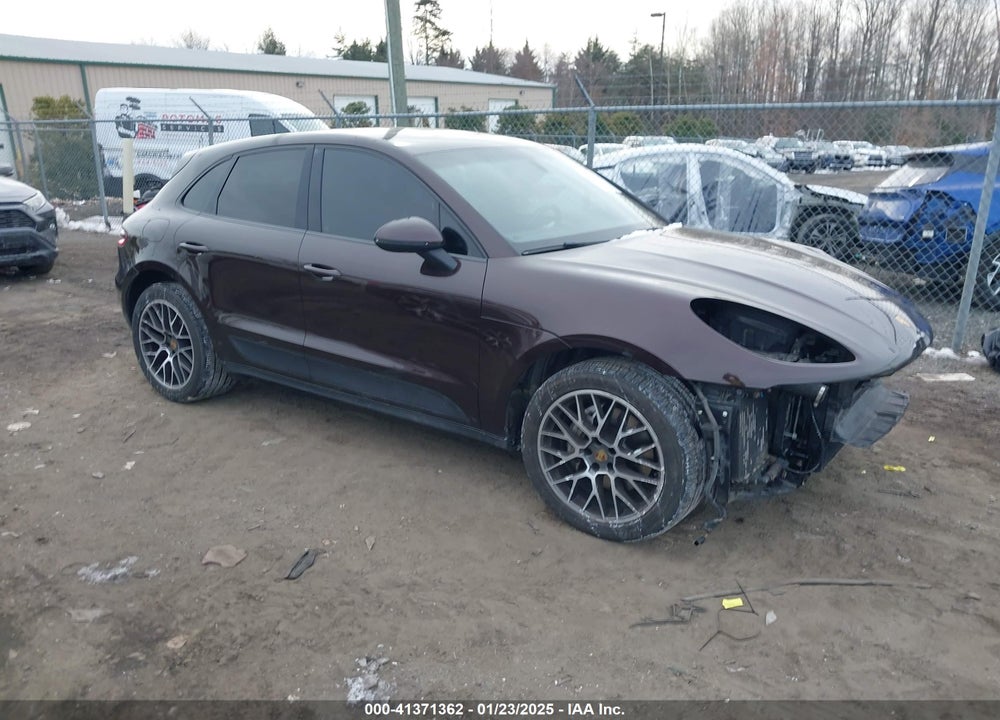 2015 PORSCHE MACAN S VIN: WP1AB2A5XFLB50305