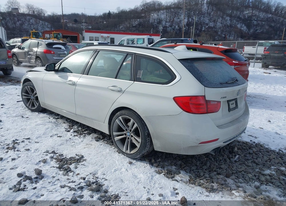 2015 BMW 3 SERIES VIN: WBA3G7C51FK481394