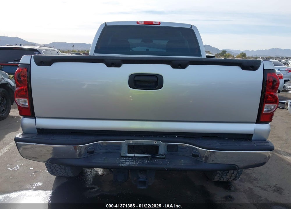 2005 CHEVROLET SILVERADO 1500 LS VIN: 1GCEK19BX5Z346120