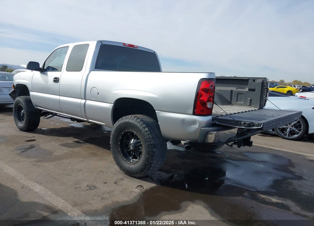 2005 CHEVROLET SILVERADO 1500 LS VIN: 1GCEK19BX5Z346120