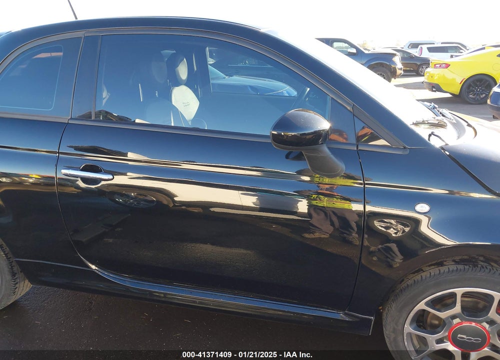 2015 FIAT 500 VIN: 3C3CFFBR8FT741510