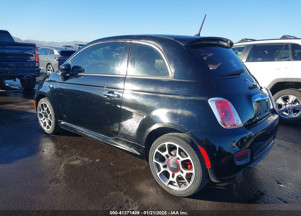 2015 FIAT 500 VIN: 3C3CFFBR8FT741510