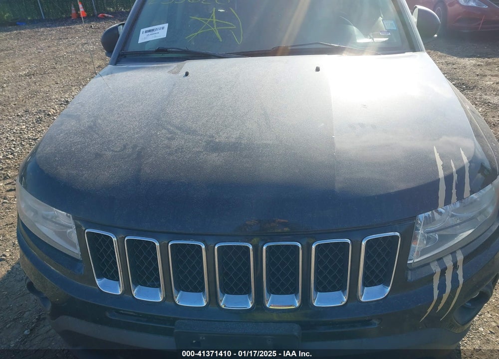 2012 JEEP COMPASS VIN: 1C4NJDEB3CD514359