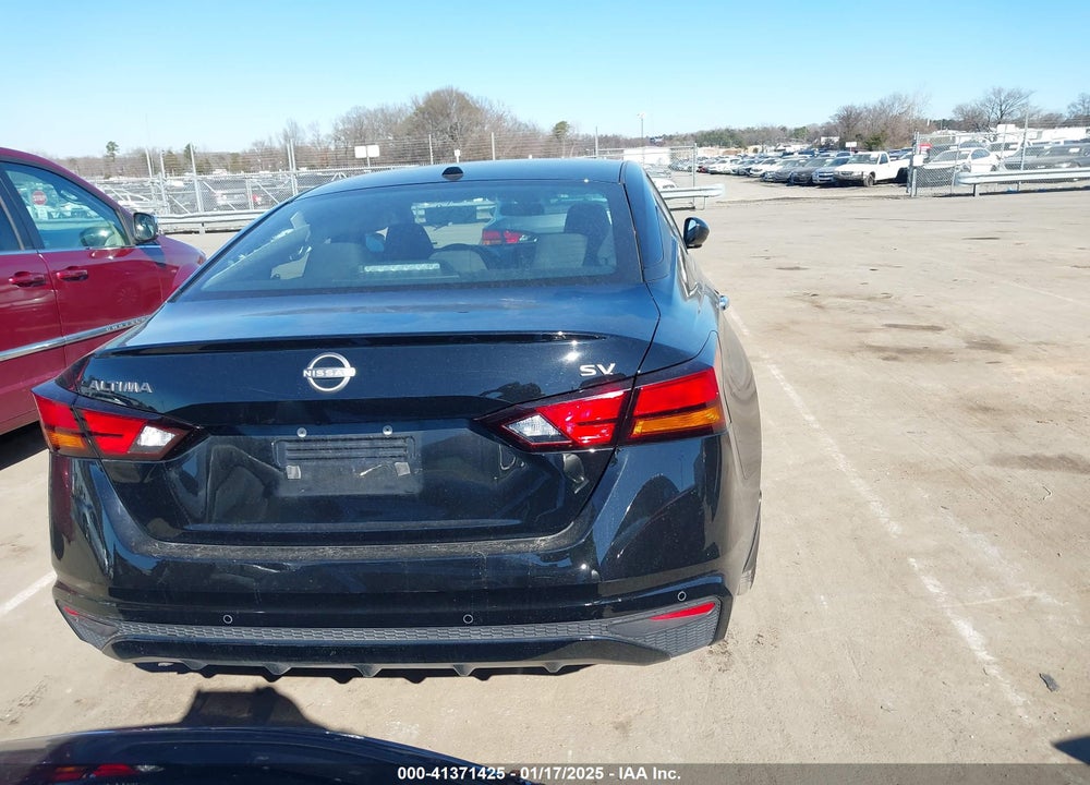 2024 NISSAN ALTIMA SV FWD VIN: 1N4BL4DV7RN417067