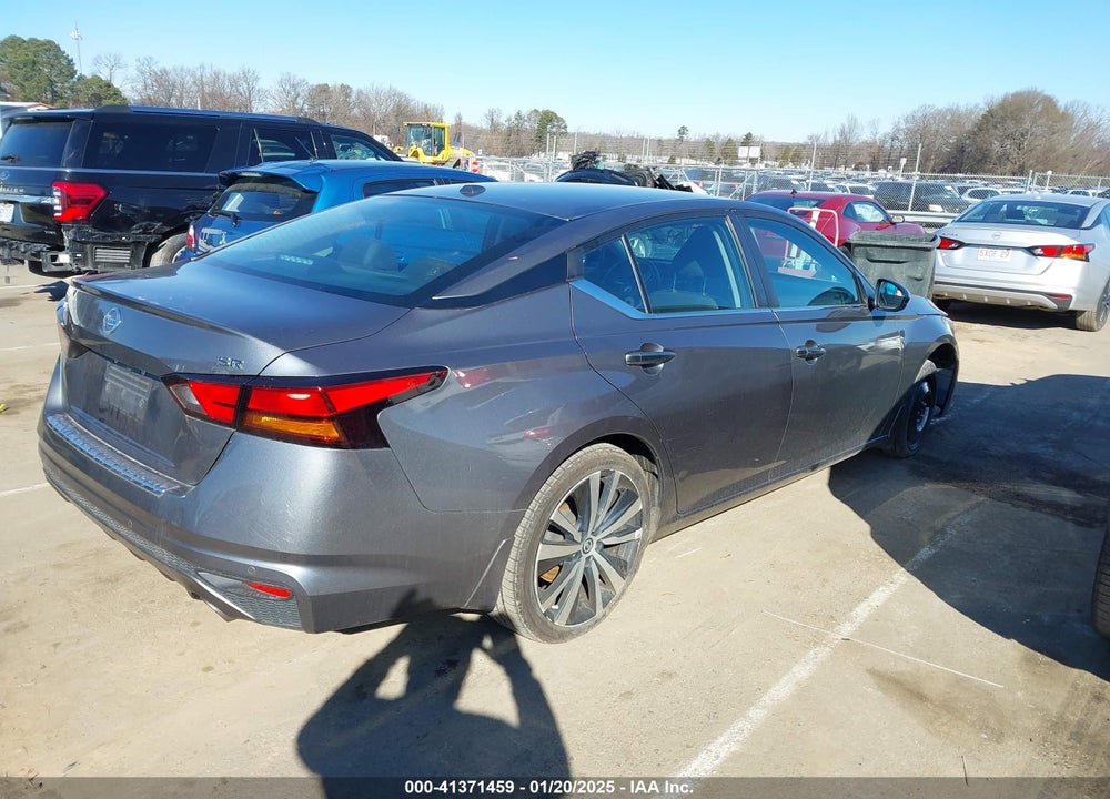2021 NISSAN ALTIMA SR FWD VIN: 1N4BL4CV3MN318272