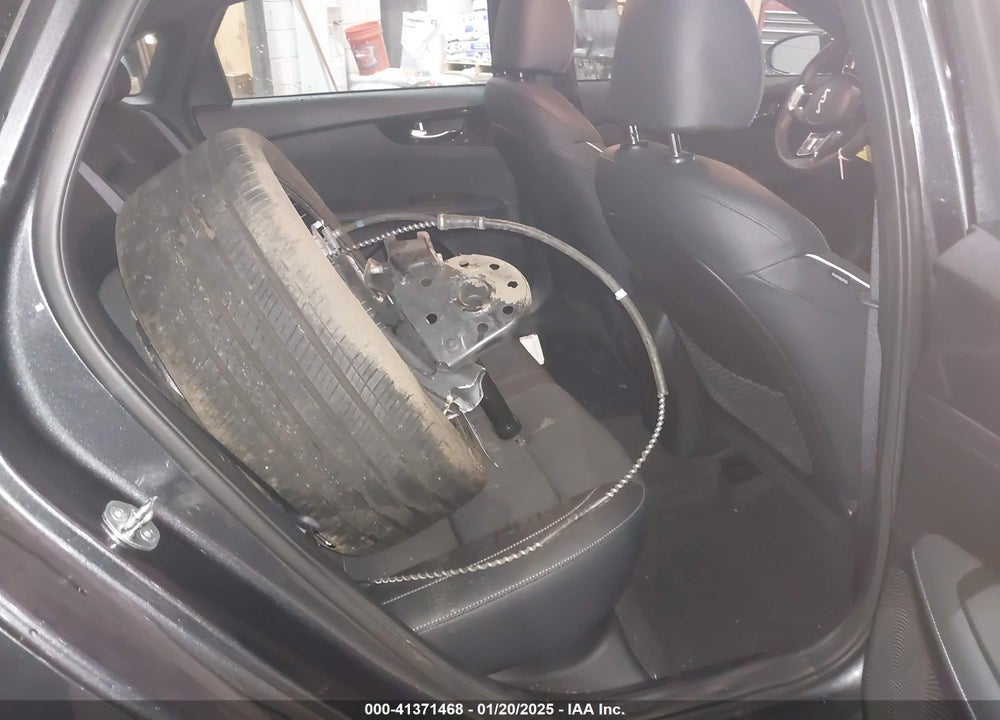 2023 KIA FORTE VIN: 3KPF54AD4PE672567