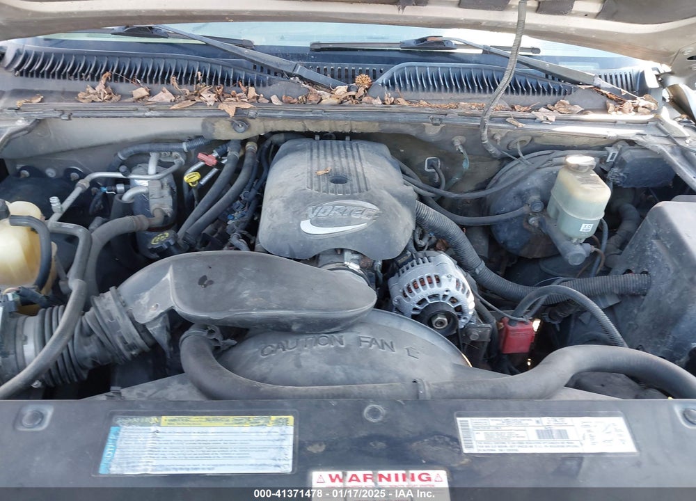 2001 CHEVROLET SUBURBAN 1500 LT VIN: 3GNFK16T51G152095