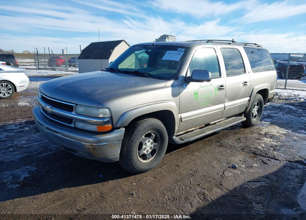2001 CHEVROLET SUBURBAN 1500 LT VIN: 3GNFK16T51G152095