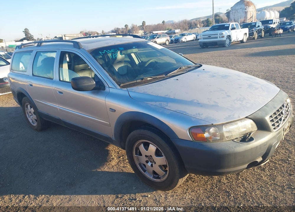 2001 VOLVO V70 XC VIN: YV1SZ58DX11023987