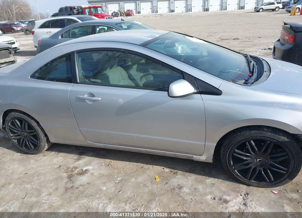 2009 HONDA CIVIC VIN: 2HGFG12639H540255