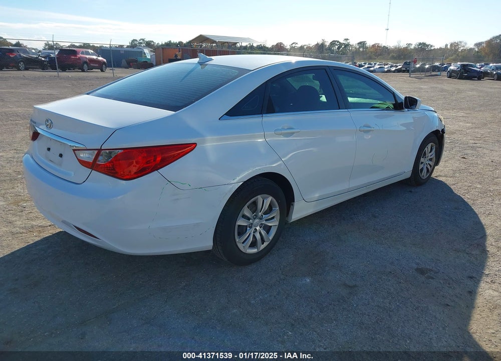 2011 HYUNDAI SONATA VIN: 5NPEB4AC3BH244019