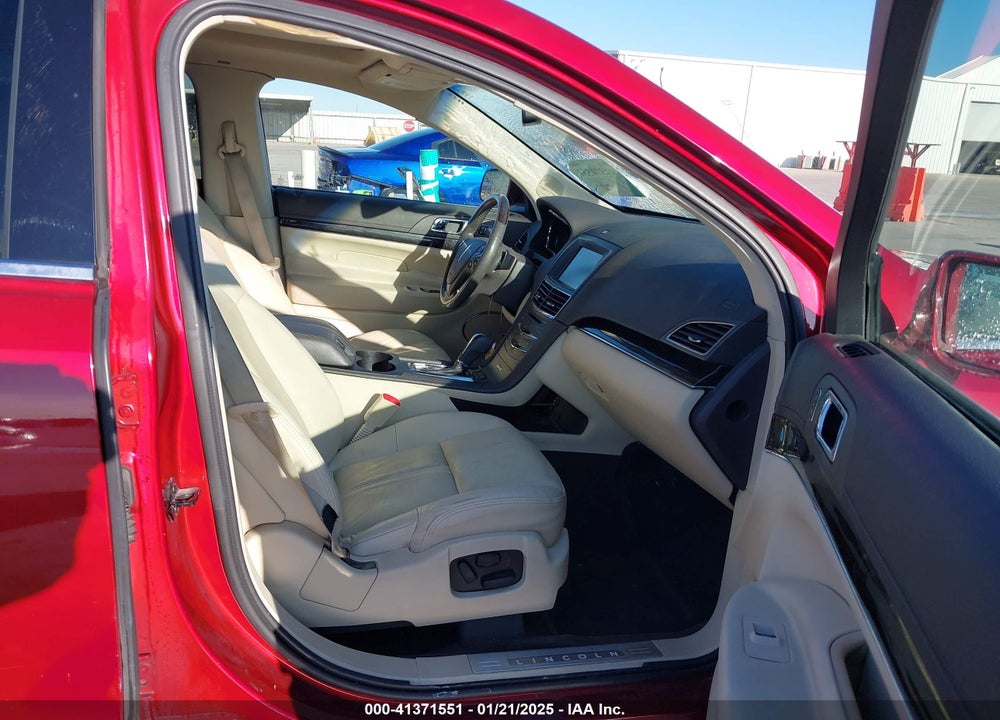 2014 LINCOLN MKT ECOBOOST VIN: 2LMHJ5AT1EBL50796