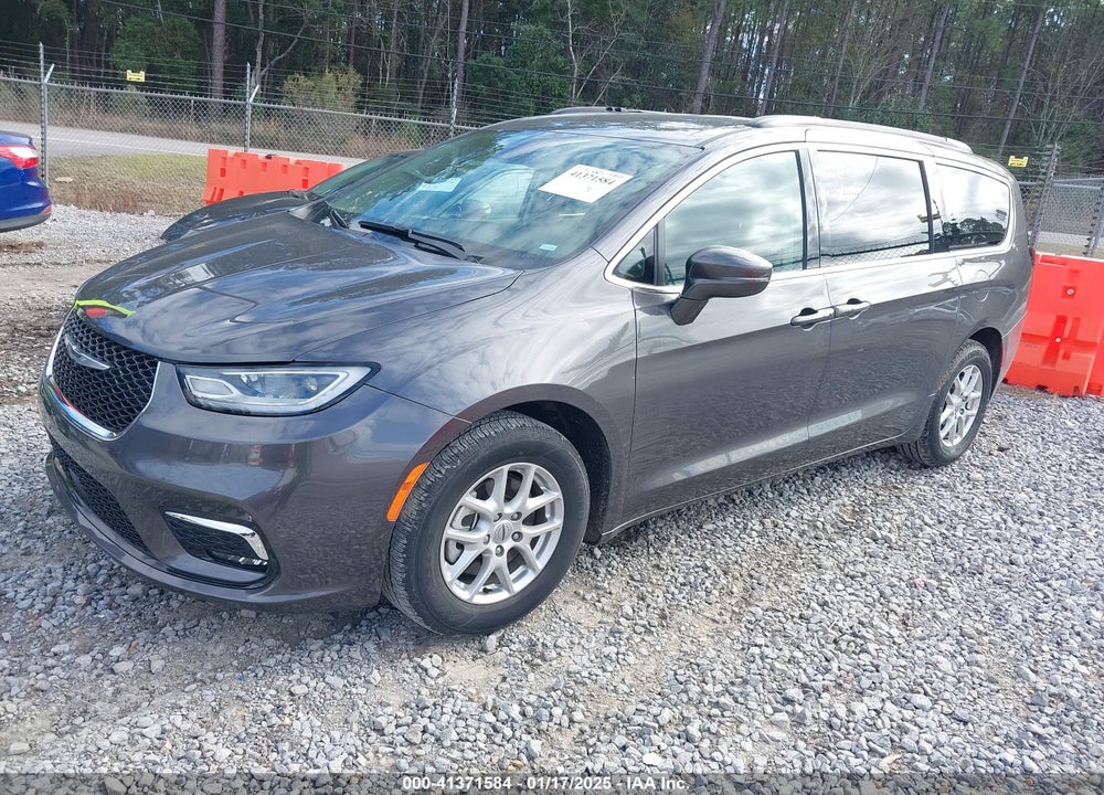 2022 CHRYSLER PACIFICA TOURING L VIN: 2C4RC1BG4NR188923