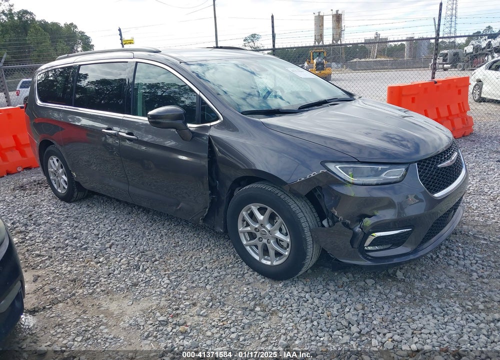 2022 CHRYSLER PACIFICA TOURING L VIN: 2C4RC1BG4NR188923