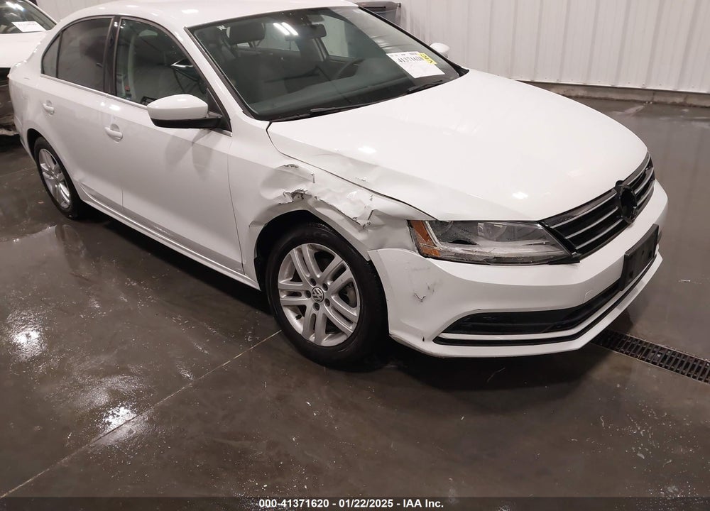 2017 VOLKSWAGEN JETTA VIN: 3VW2B7AJXHM282818