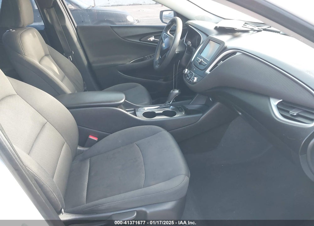2016 CHEVROLET MALIBU VIN: 1G1ZB5STXGF310193